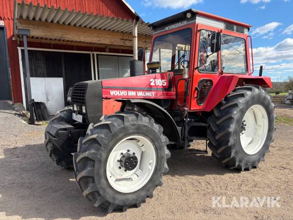 Traktor Volvo BM Valmet 2105
