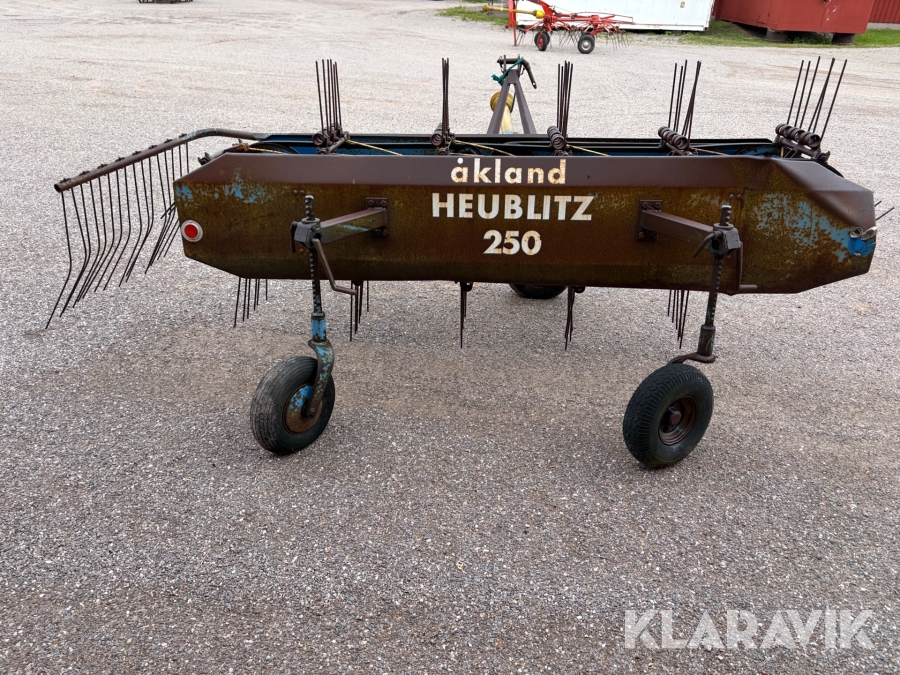 Gaffelsidräfsa Åkland Heublitz 250