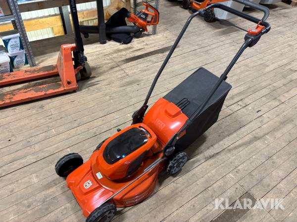 Gräsklippare Husqvarna LC 251iS 2 års garanti