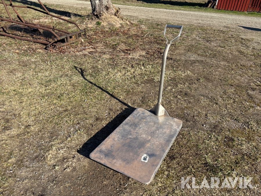 Rostfri kärra