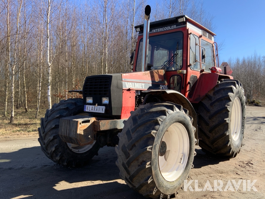 Traktor Volvo BM Valmet 2105