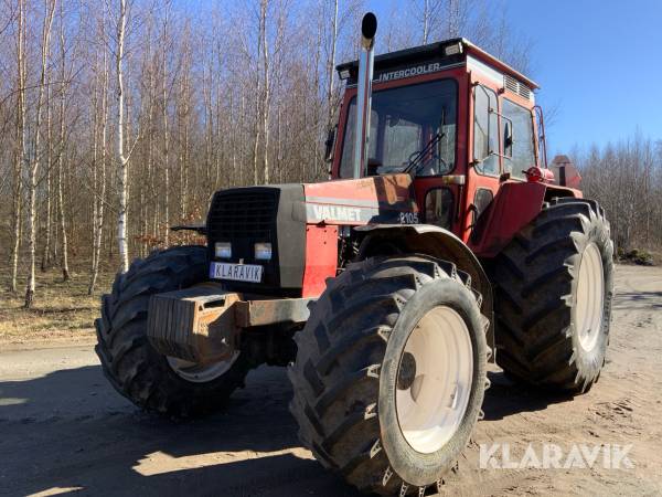 Traktor Volvo BM Valmet 2105