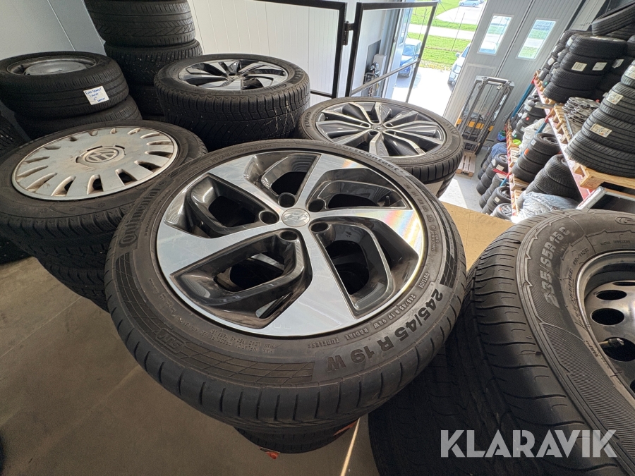 Sommardäck med Aluminiumfälgar Continental ContiSportcontact Hyundai Tucson
