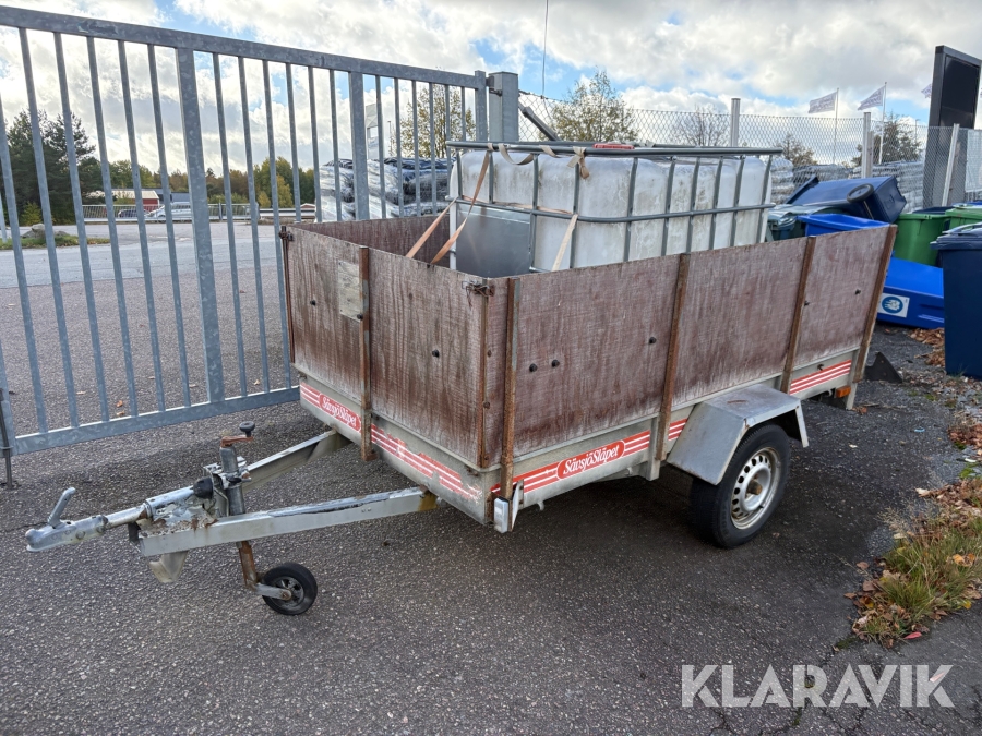 Personbilssläp Sävsjösläpet med vattentank