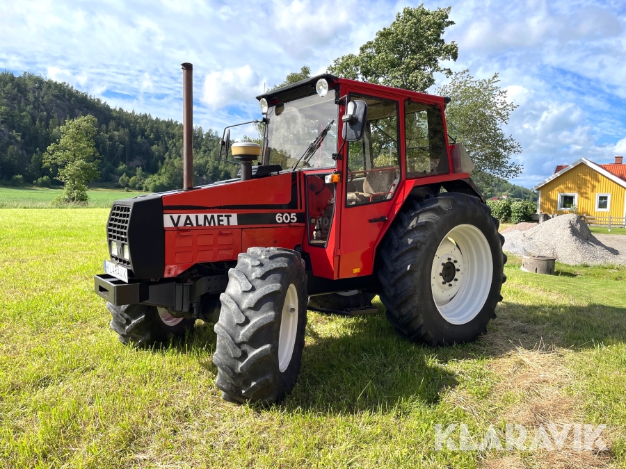 Traktor Valmet 605
