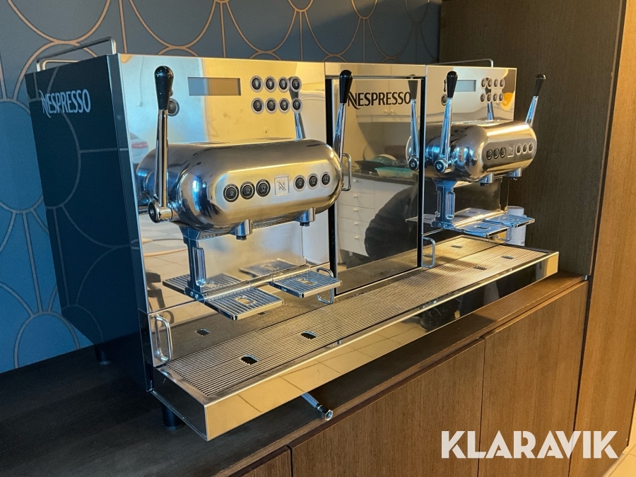 Kaffemaskin Nespresso Aguila