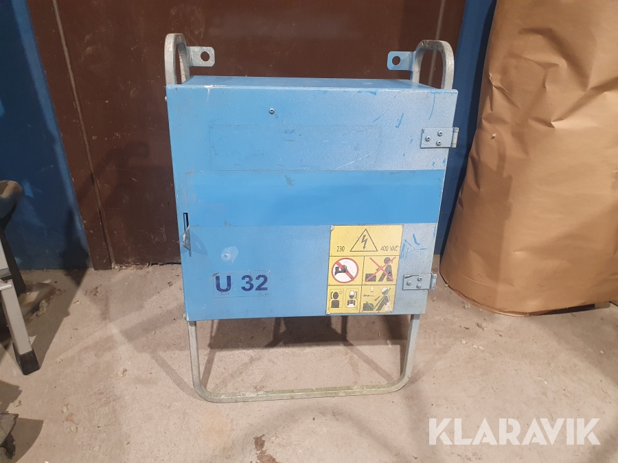 Byggcentral U32 El-Björn Elcentral U 32//631-3