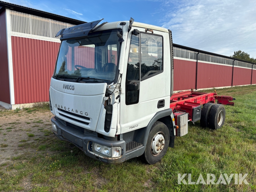 Lastbil Iveco Euro Cargo 75E17