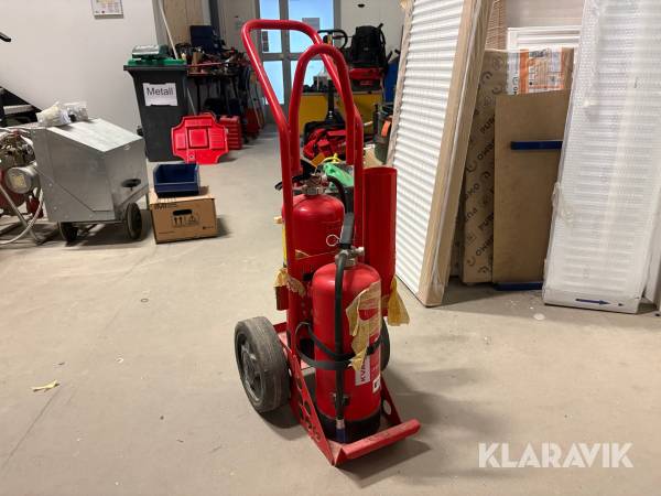 Brandsläckare och vagn Nordiska Brandskydd Pulversläckare