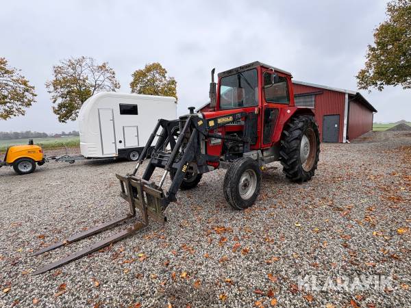 Traktor Massey Ferguson 575 D Med Frontlastare