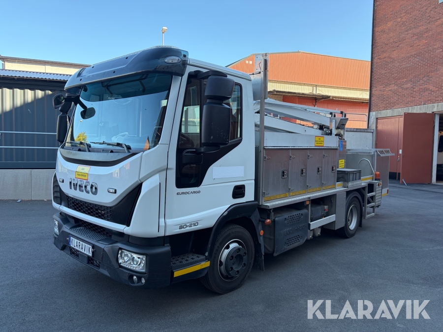 lastbil Iveco 80-210 Eurocargo med personkorg