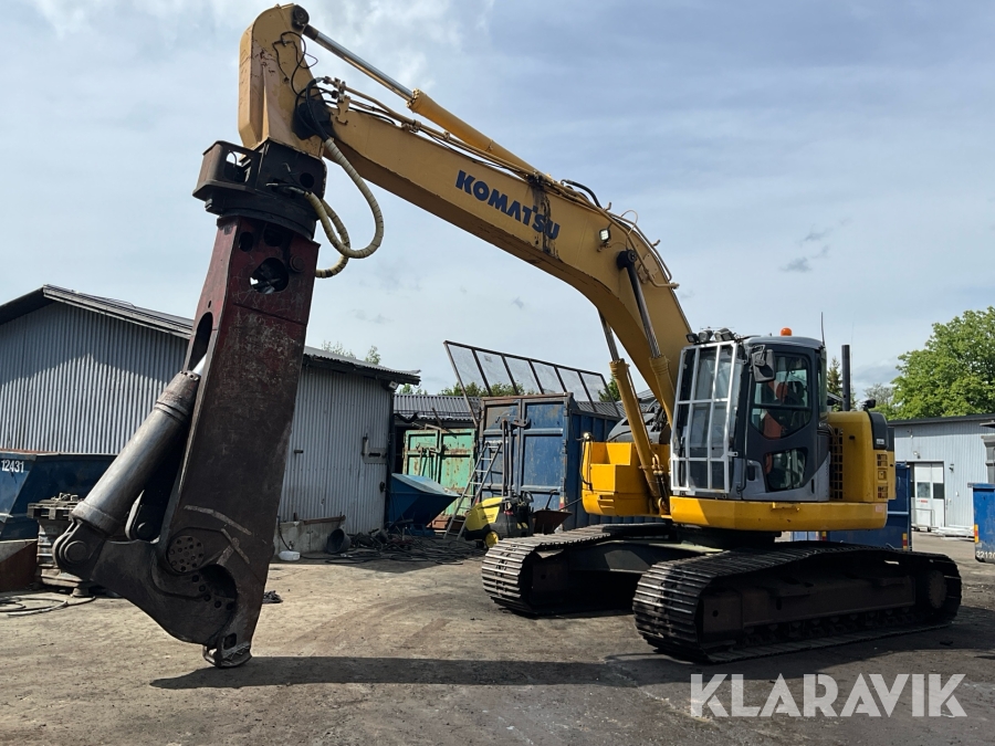 Grävmaskin Komatsu PC228USLC-3EO med monterad sax