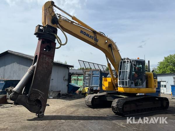 Grävmaskin Komatsu PC228USLC-3EO med monterad sax