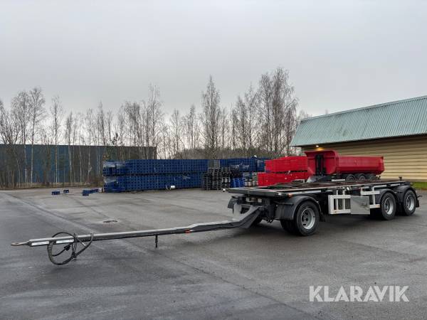 Lastväxlarsläp med tipp Istrail PKW 184