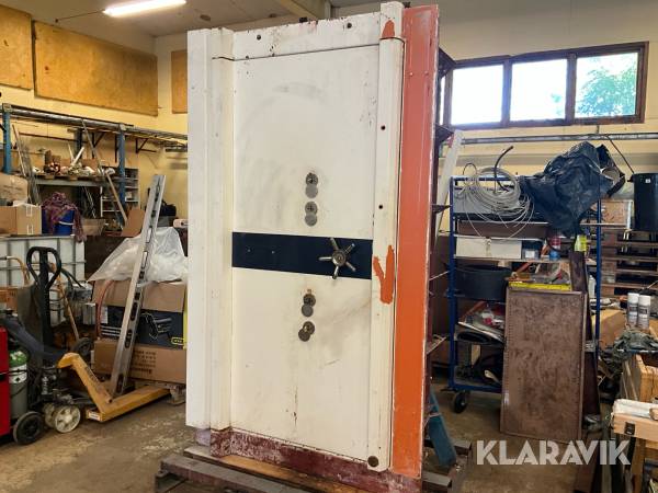 Bankvalvsdörr