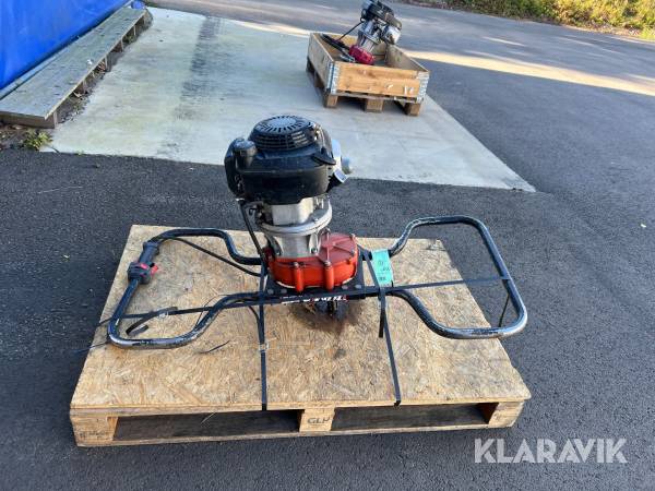 Jordborrmaskin Honda T-135