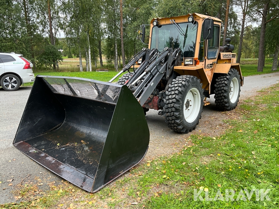 Redskapsbärare Lundberg 342 med redskap