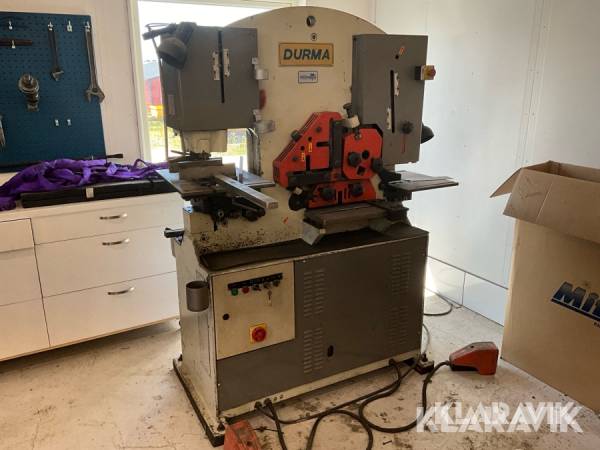 Stansmaskin profilsax Durma IW55