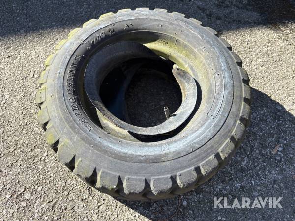 Truckdäck Bridgestone J-Lug 2 - 18x7-8 1 st