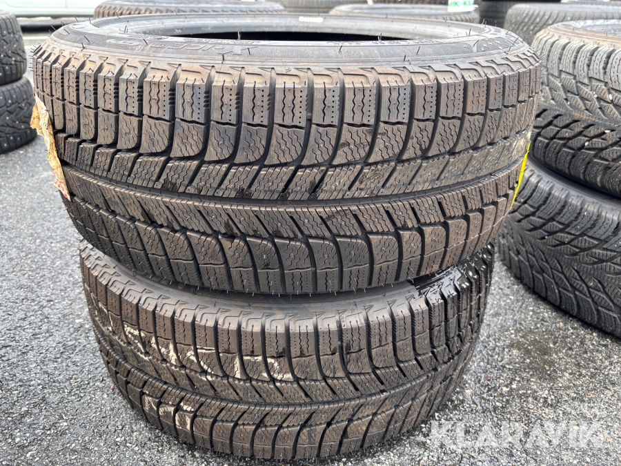 Vinterdäck Michelin 225/45-17