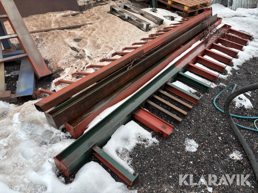 Materialställ - 3 par