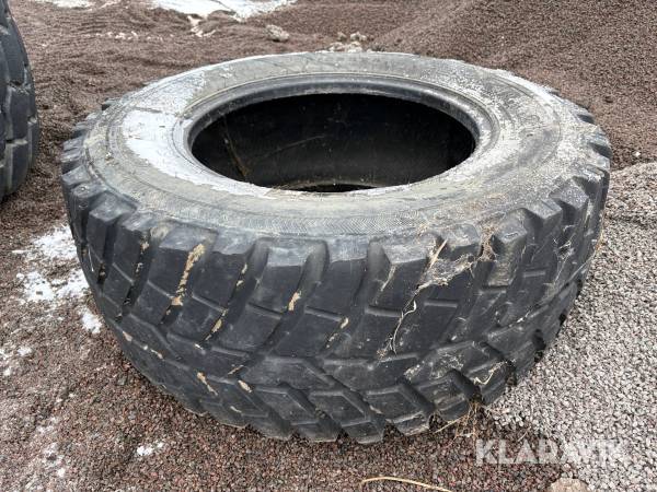 Entreprenaddäck TRI 420/65 R24