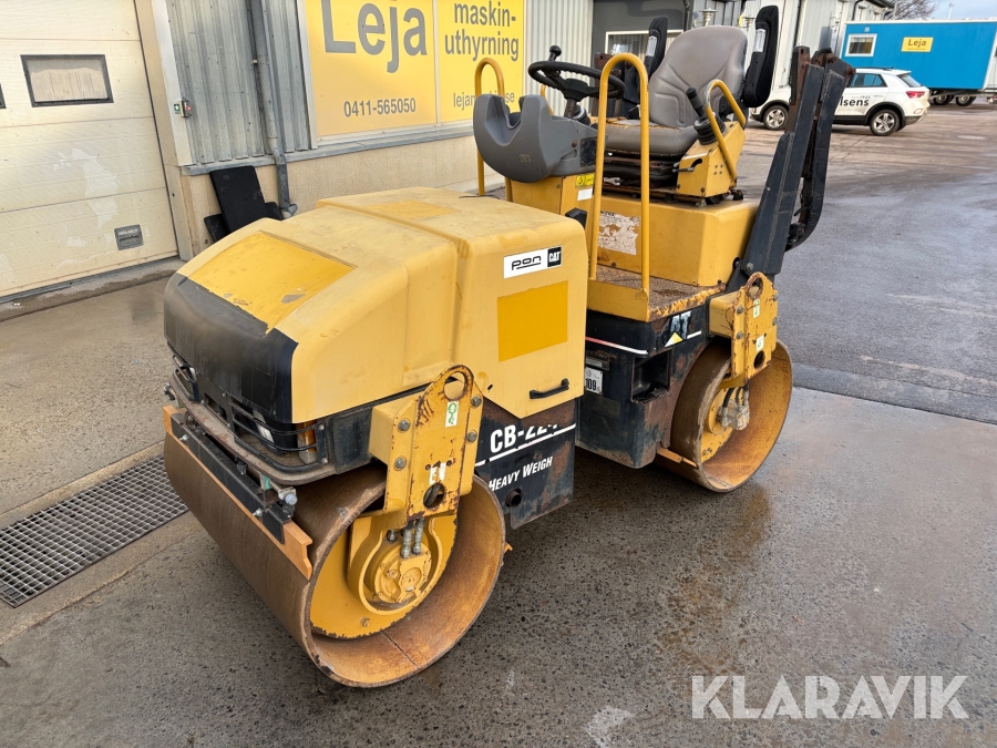 Tvåvalsvält CAT CB-224E Heavy Weight
