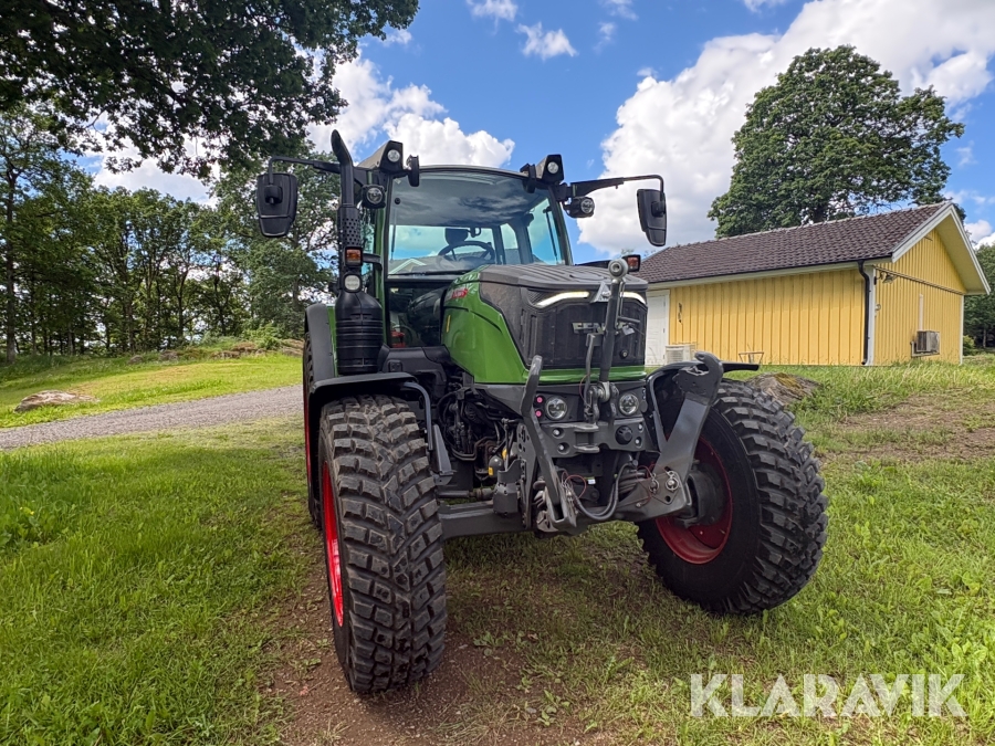 Traktor Fendt 210 Vario