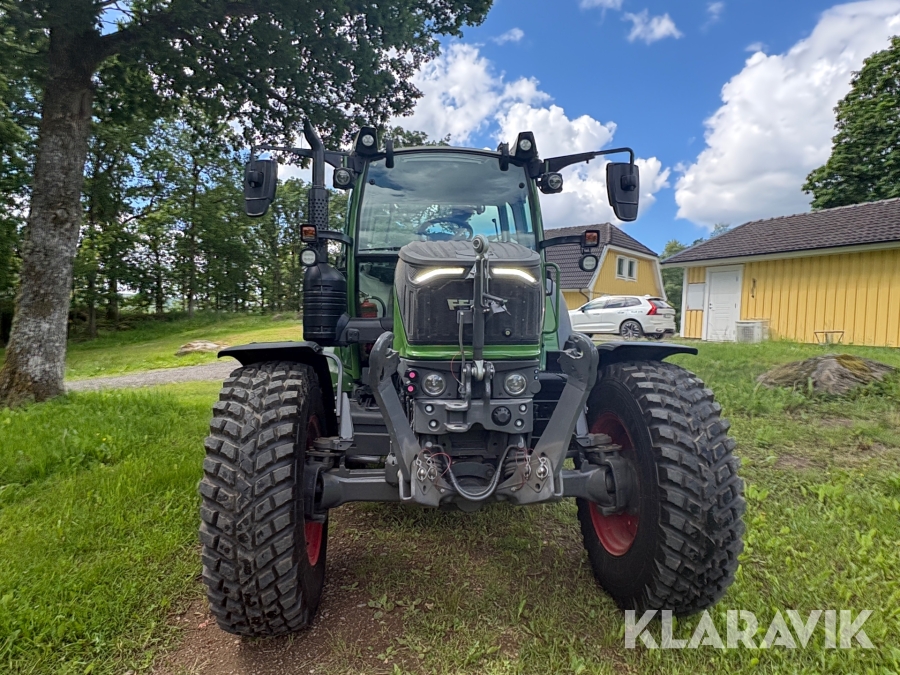 Traktor Fendt 210 Vario