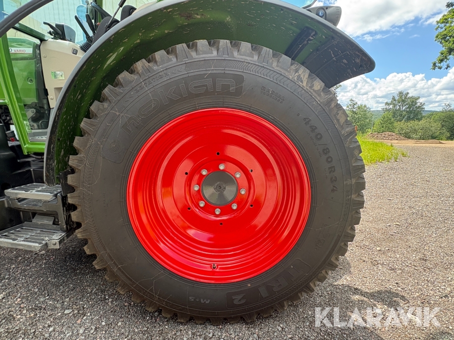 Traktor Fendt 210 Vario