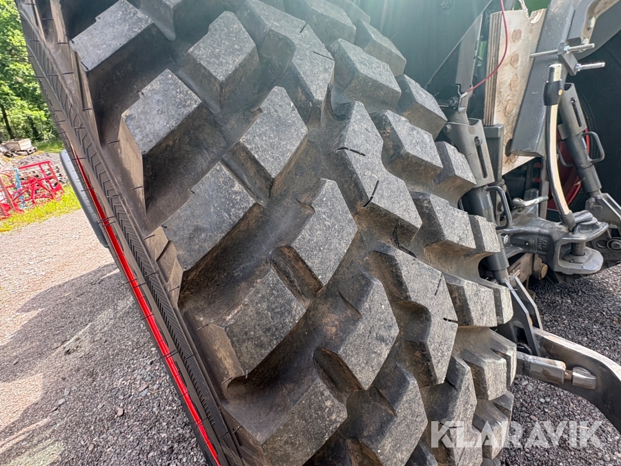 Traktor Fendt 210 Vario