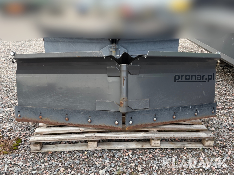 Vikplog Pronar PUV 2800
