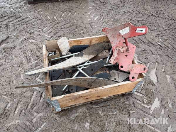 Diverse delar till kulplog med gallervältar