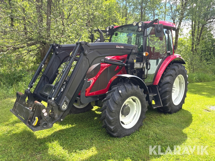 Traktor Valtra A84SH-L
