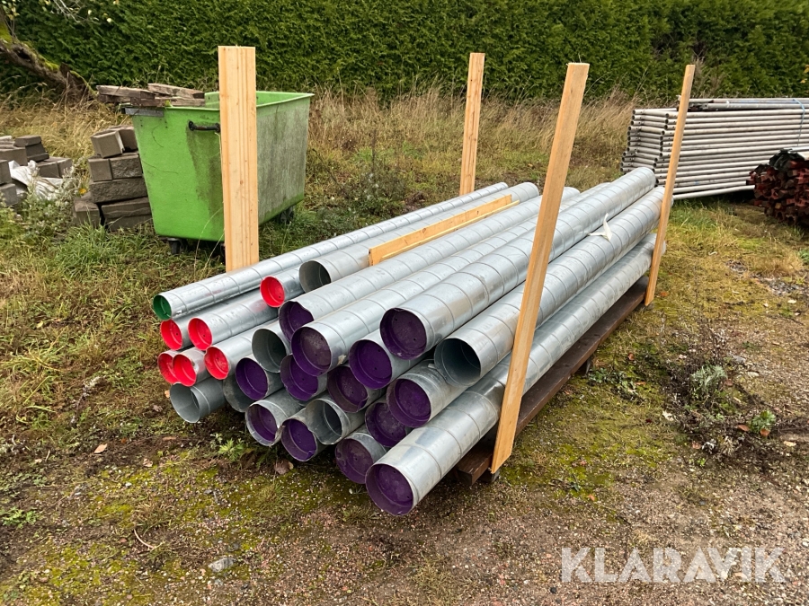 Ventilationsrör och böjar parti Hallströms