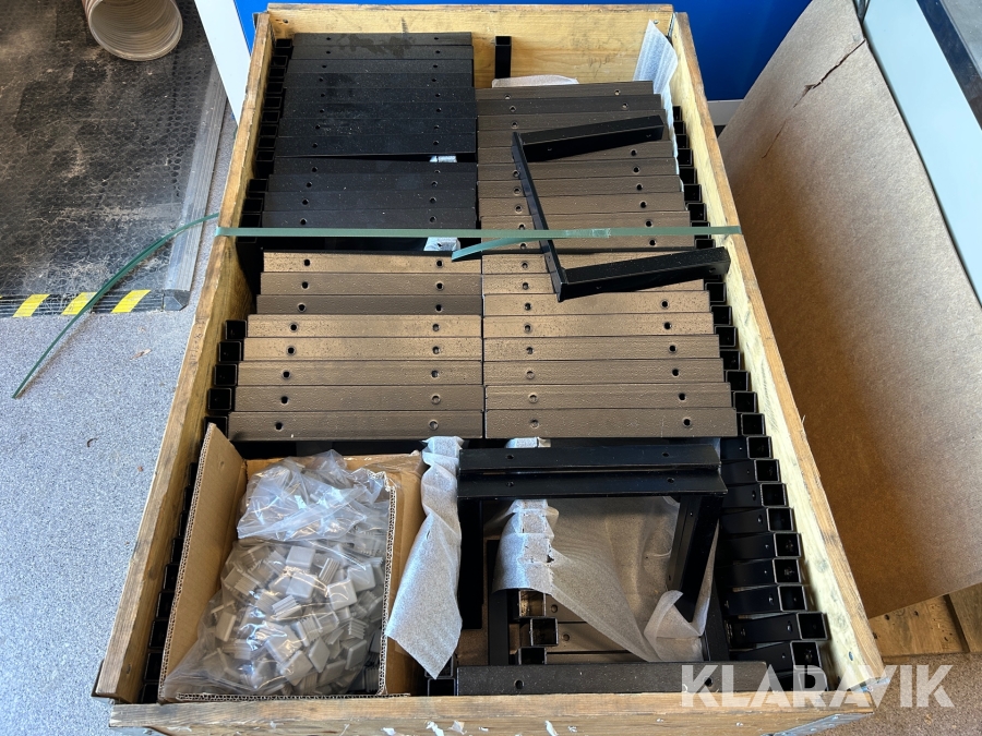 Hyllkonsol ca 210 st