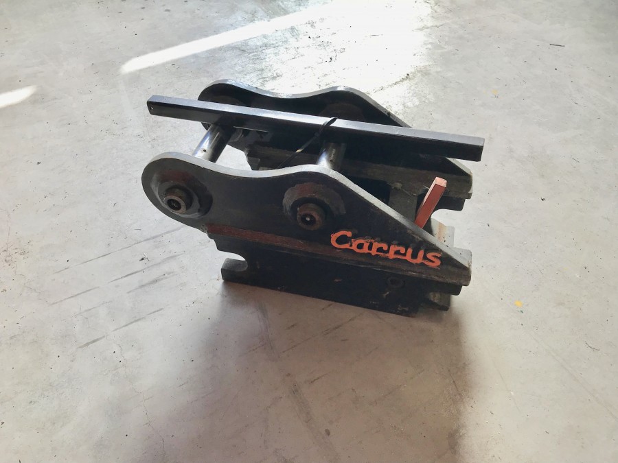 Halvautomatiskt snabbfäste, oanvänt