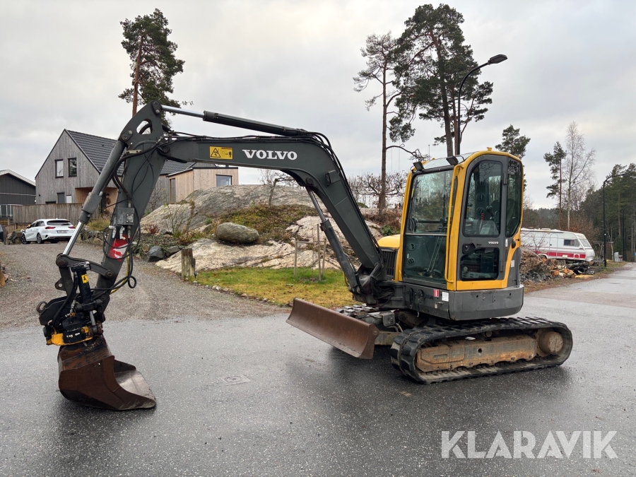 Grävmaskin Volvo ECR58 med rototilt & redskap