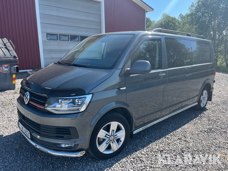 Skåpbil Volkswagen Transporter Kombi TDI motion