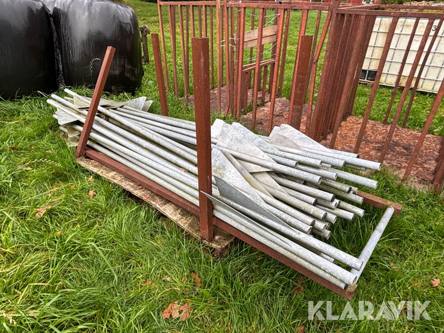 Stolpar till viltstaket - cirka 40st