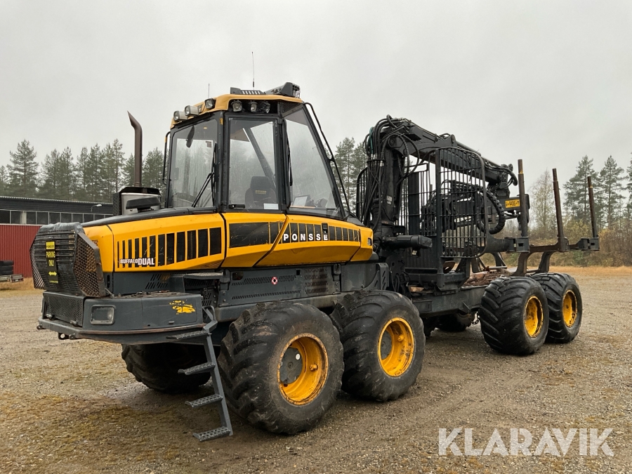 Kombimaskin Ponsse Buffalo Dual 8W med tillbehör