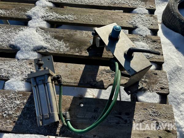 Tryckluftskolv med vred