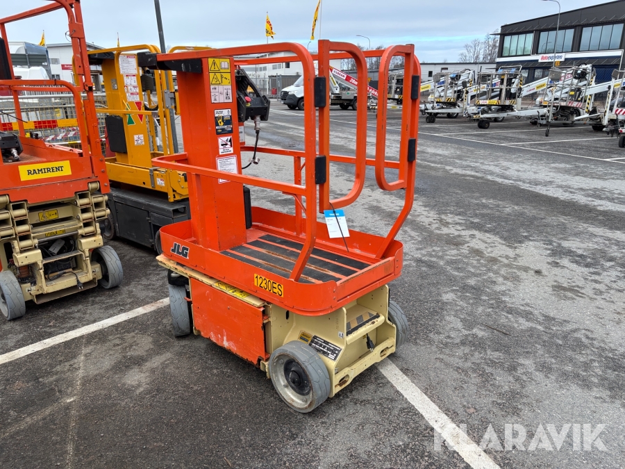 Pelarlift JLG 1230 ES