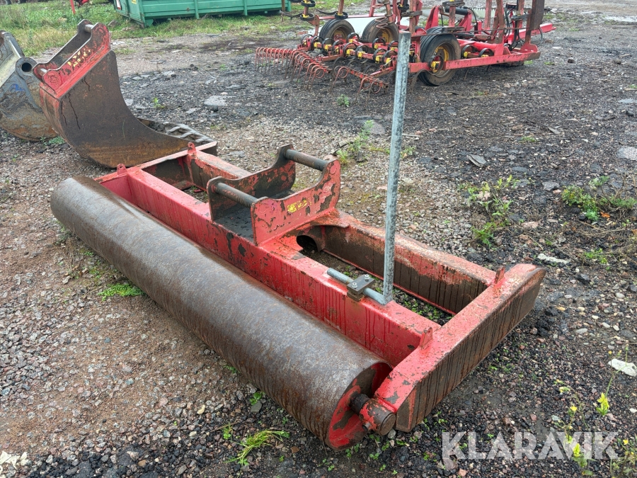 Planeringsbalk med rulle RF 2500 mm S60