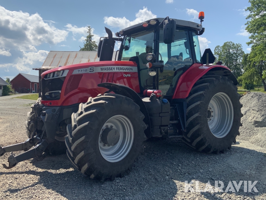 Traktor Massey Ferguson 7718S Dyna VT