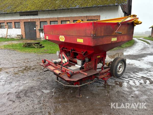 Gödningsspridare Bredal B2