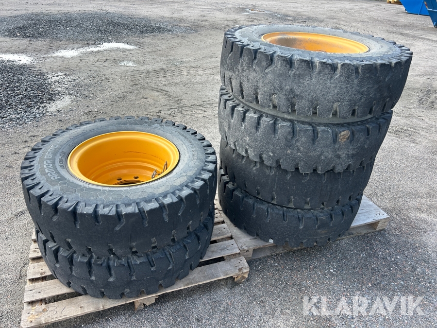 Entreprenaddäck Nokian Armor Gard 2