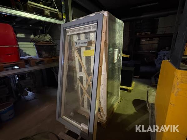 Fönster inåtgående Elitfönster 2+1 med persienner