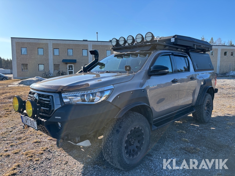 Pickup Toyota Hilux 2.4 D 4WD (150hk)