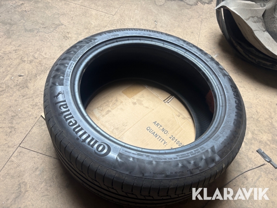 Sommardäck Continental 235/50R19 4 st